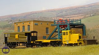 Hornby Ruston amp Hornsby 48DS  Model Trains with Real Sound [upl. by Atilehs]