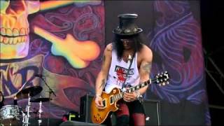 Guns N Roses Slash  Sweet Child O Mine   Glastonbury Live Concert 2010flv [upl. by Ardnak422]