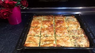 Byrek me Qepë të Njoma dhe Petë të Gatshme  Albanian Traditional Dish [upl. by Jareen661]