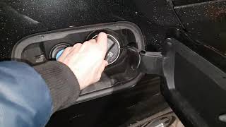 Tutorial come fare gasolio o benzina al distributore videotutorial vero [upl. by Thier673]