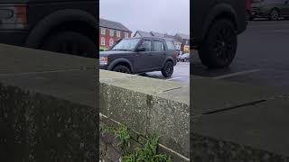 MATTE BLACK LAND ROVER DISCOVERY SPOTTED IN CAERPHILLY [upl. by Ytnom]