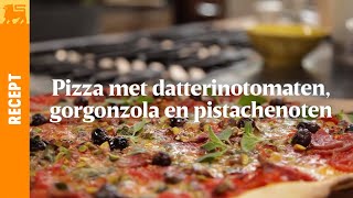 Pizza met datterinotomaten gorgonzola en pistachenoten [upl. by Anceline]