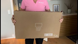 2023 32quot Samsung the frame unboxing and wall mounting [upl. by Barnard285]