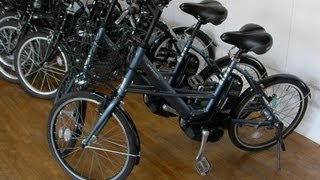 Japan Travel  Electric Bikes in Kamakura [upl. by Adnylg971]