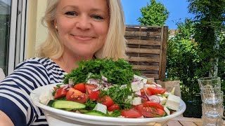 Zum Schüssel auslecken Knackiger Salat mit fantastischem Dressing Eisbergsalat Rezept [upl. by Hguh]