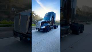 UPS truck BOBTAILING ups trucking kenworth [upl. by Shama356]