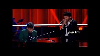 Sebastian Yatra  quotComo mirartequot La voz España 2020 [upl. by Gaylene]