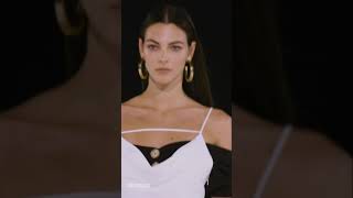 Vittoria Ceretti closing for Jacquemus [upl. by Burnley]