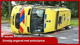 Ernstig ongeval met ambulance onderweg naar reanimatie [upl. by Waers231]