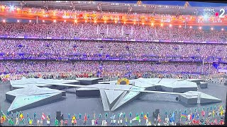 JO 2024  une Cérémonie de Clôture Unique avec un Planisphère Géant au Stade de France [upl. by Beaulieu396]