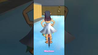 Elf Mio Mengajak Elf Yuta bersepeda ke lorong air 😱 sakuraschoolssimulator roblox funny sakura [upl. by Tavis]