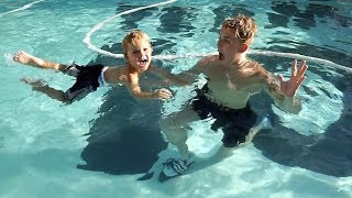 Jake Paul TEACHES Mini Jake Paul HOW TO SWIM [upl. by Wyne42]