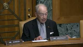 Grassley Delivers Opening Remarks at Roundtable on DHS’ Failure to Collect DNA at the Border [upl. by Quin64]