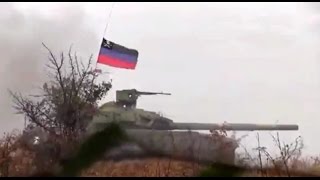 20140726 Ukraine  Separatists T64 Tanks firing at Ukrainian army [upl. by Nadirehs857]