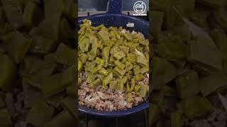 Carne molida con nopales [upl. by Leicam]