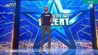 ITALIAS GOT TALENT Mirko il comico [upl. by Goldy174]