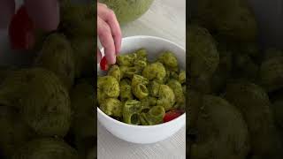 Recette salade de pâtes au pesto ￼ [upl. by Tteltrab390]