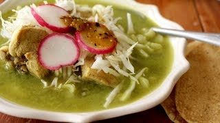 POZOLE VERDE DE POLLO  ALE DE NAVA [upl. by Ottie]