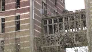 URBEXVIDEO 20  Les grands moulins de Paris [upl. by Yvehc]