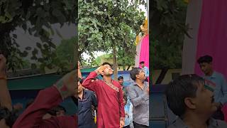 गढा स्कूल में गुरुजी ने फहराया ध्वज  15 august bageshwardhamsarkar [upl. by Ylra185]