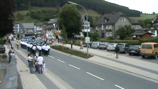 Schützenfest Schmallenberg  Oberkirchen 2009  Festzug am Sonntag [upl. by Islaen]