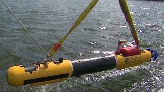 See how the Bluefin21 AUV works underwater [upl. by Horbal]