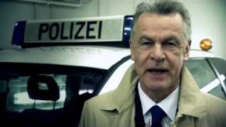 Personalrekrutierung Kantonspolizei BaselStadt 2009 mit Ottmar Hitzfeld [upl. by Ttessil]