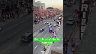 Garth Brooks’s Bar In Nashville viralvideo magic guitar magicians music garthbrooks usa [upl. by Erialcyram466]