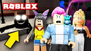 WHAT IS THIS THING Roblox Piggy With Friends [upl. by Akenet]