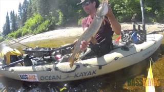 Pêche en kayak fishing  Basskayak  Pourvoirie Camachigama [upl. by Columbus751]