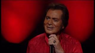 Engelbert Humperdinck in Hawaii 2018  Medley  EH Story [upl. by Lisabet]